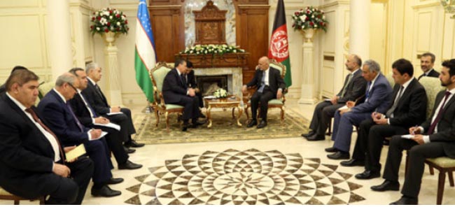 رئیس جمهور ازبکستان در دیدار با رئیس جمهور غنی: کمیته مشترک اقتصادی ایجاد گردد